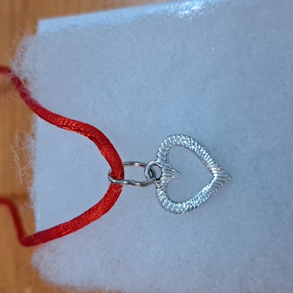 Clear Crystal Heart Necklace - Picture 5 of 5